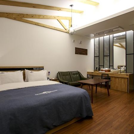 Hotel The Jaja Gongju Екстериор снимка